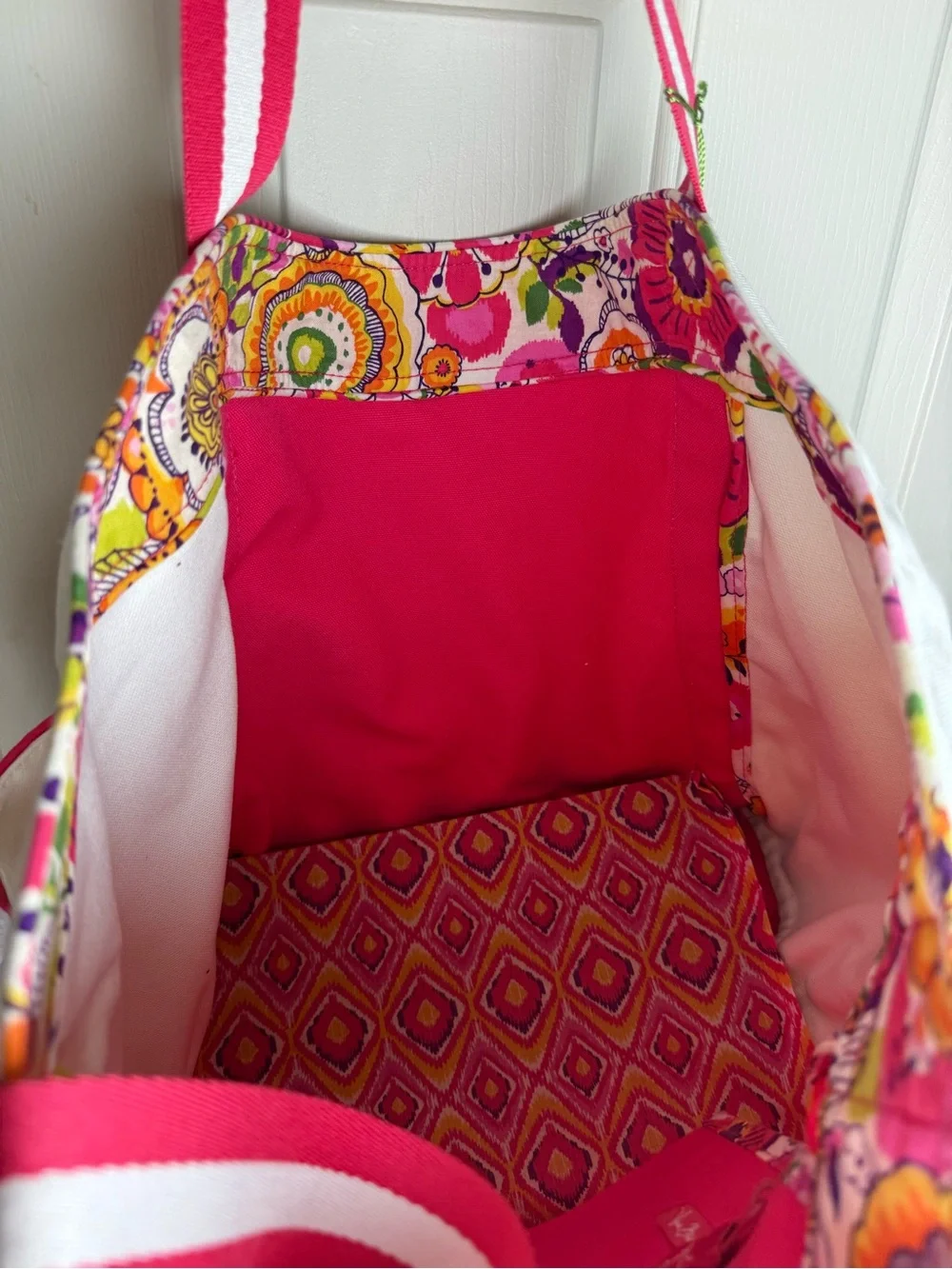 NWT Vera Bradley Clementine Large Colorblock Tote Retired Pattern